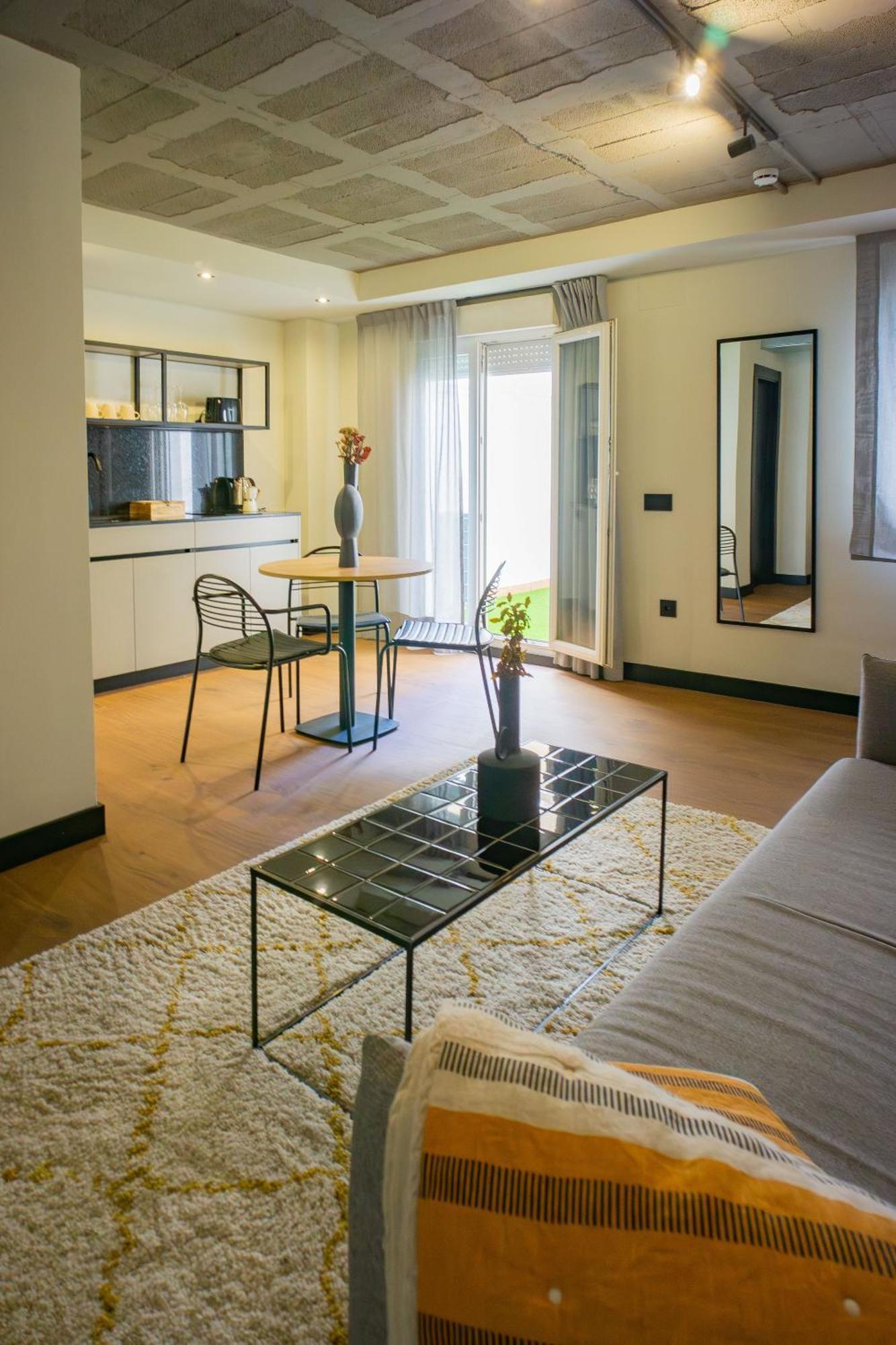 Bubu - Apartamentos En El Centro Málaga Eksteriør billede