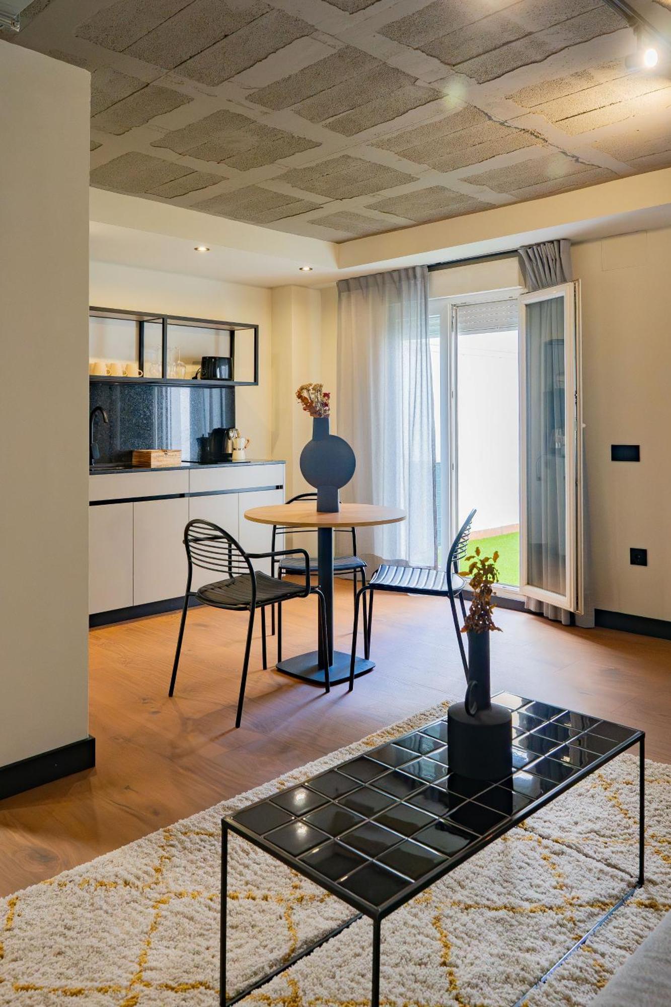 Bubu - Apartamentos En El Centro Málaga Eksteriør billede