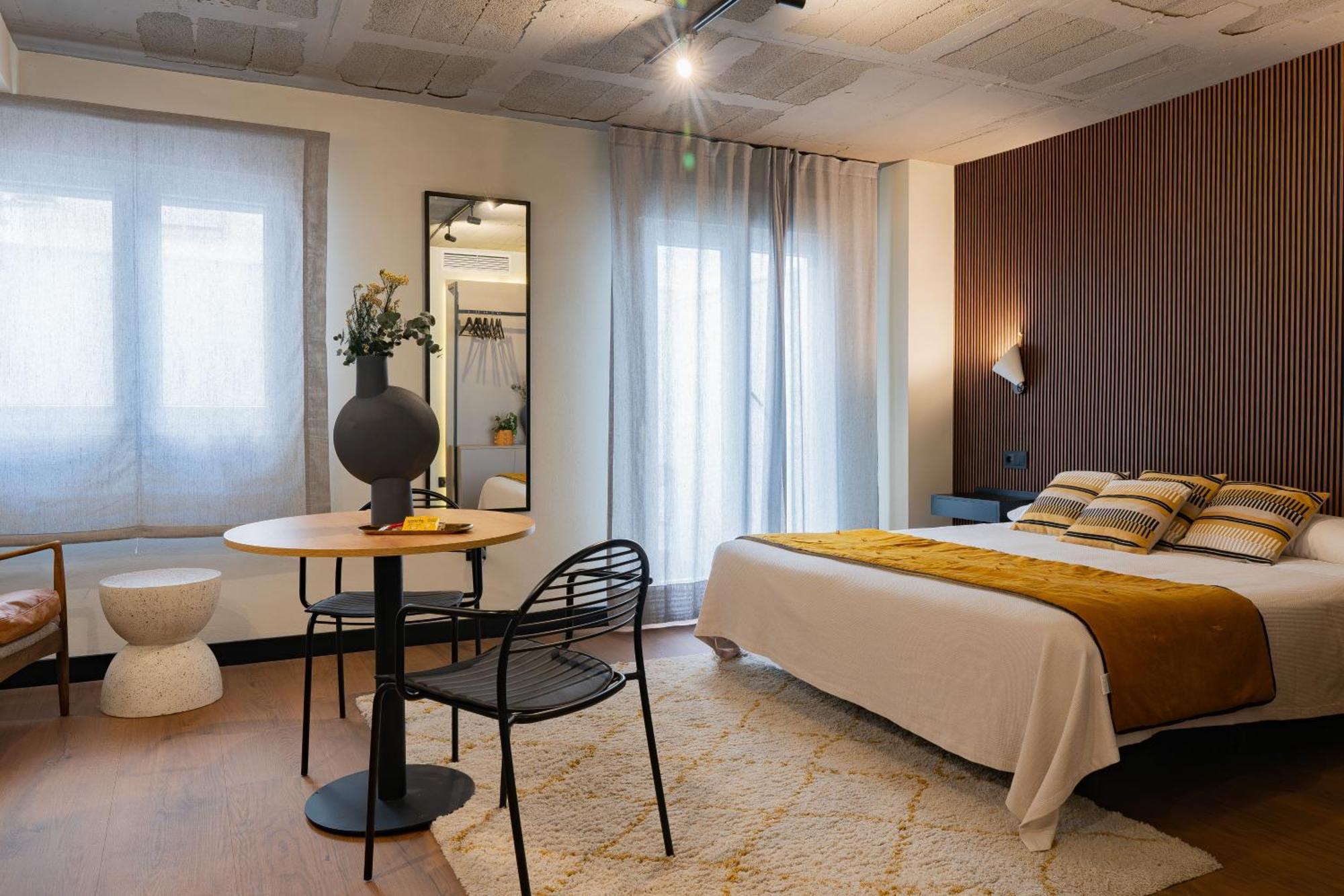 Bubu - Apartamentos En El Centro Málaga Eksteriør billede